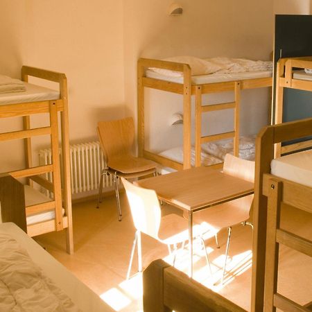 Youth Hostel วีองเดน ภายนอก รูปภาพ